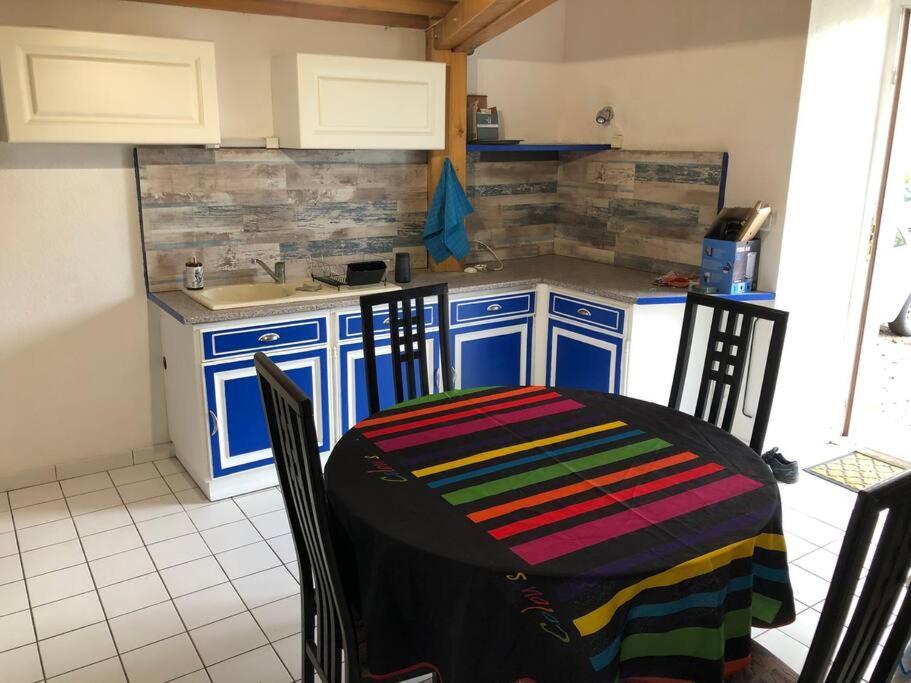 Appartement Rdc Dans Jolie Parc Arbore Beure Exteriér fotografie